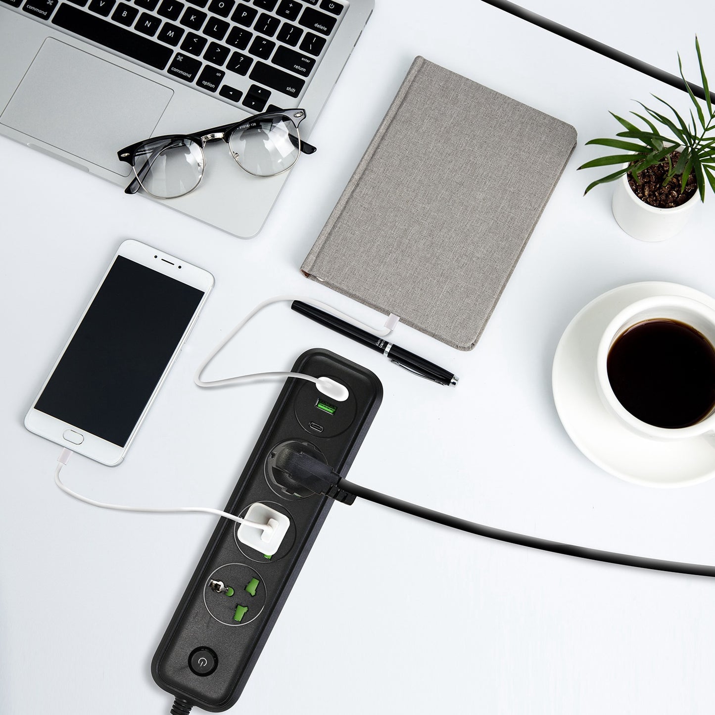 Power Strip With 6FT Extension Cord 3 AC Outlets And 2 USB
